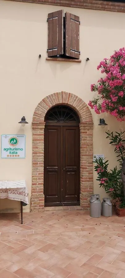 Farm stay Fattoria Della Bilancia Villa San Giovanni In Marignano
